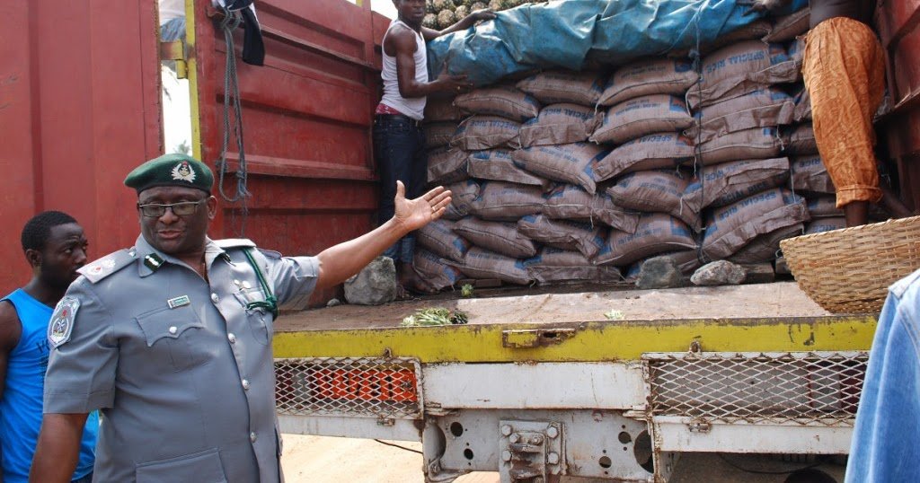 Customs warns against Importing rice through land borders