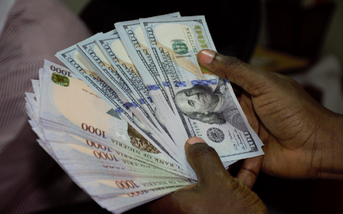 Foreign investors want interbank exchange rate