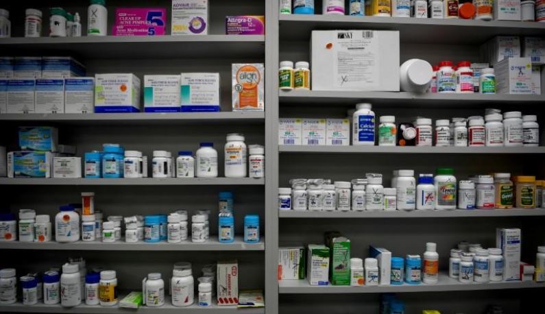 U.S. lets more healthcare workers prescribe opioid addiction treatment