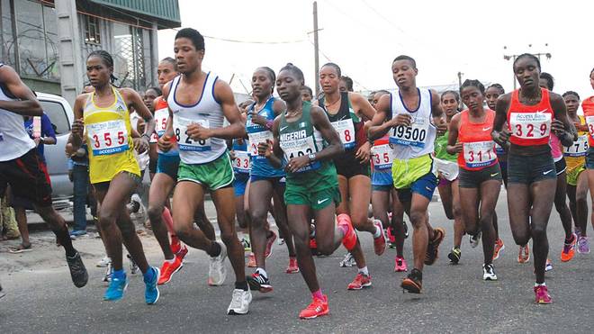 Lagos City Marathon 2018 : Organisers distribute kits to athletes