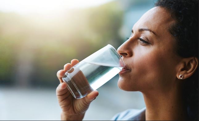 Drinking water cuts bladder infections by half – Research