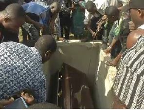Electoral violence: Bayelsa govt buries PDP Ward Chairman, Photographer