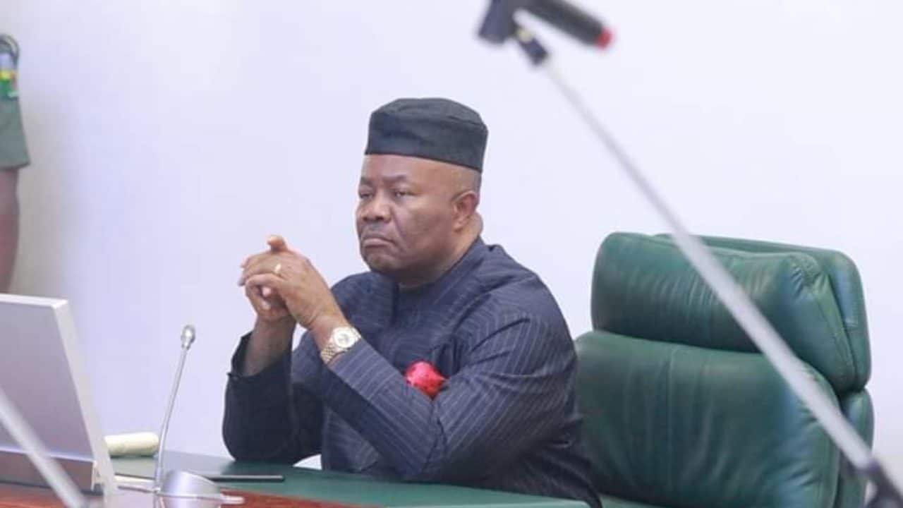 Alleged N40 billion fraud: Akpabio under pressure, denies ...