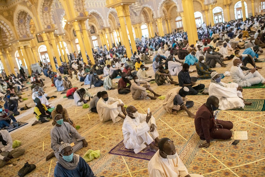As mosques reopen in West Africa, COVID-19 fears grow - Africa ...