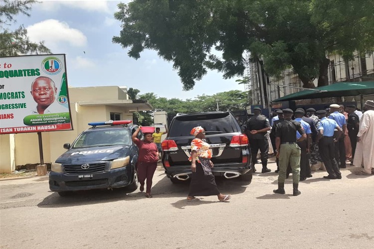 Police seal APC National Secretariat in Abuja
