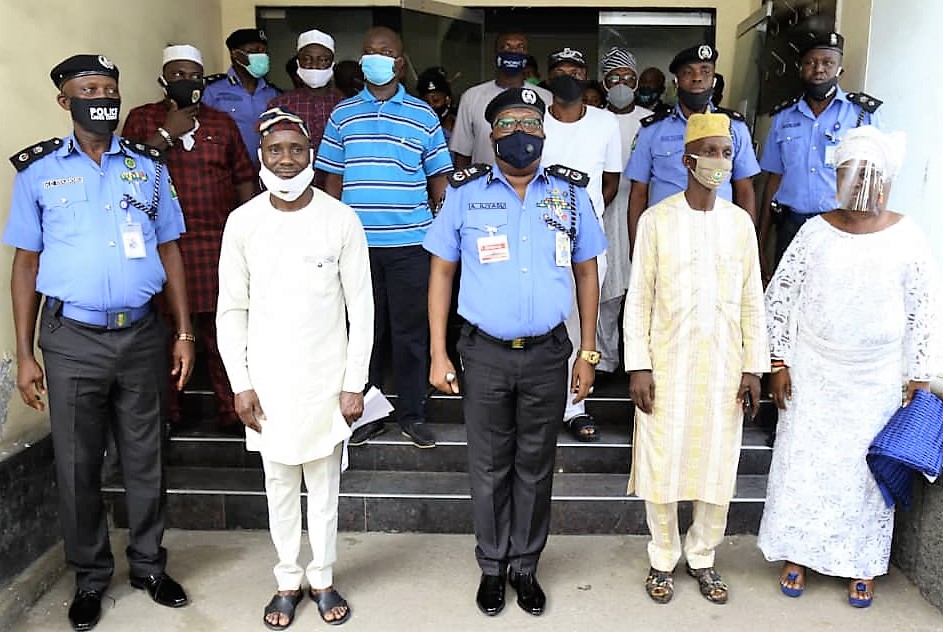 Lagos Police Kick-Off Community Policing …Set up Structures ...