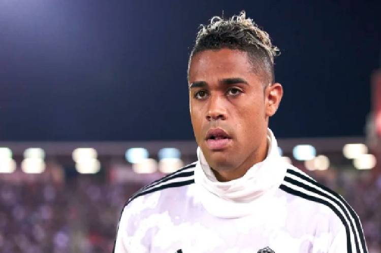 Real Madrid striker Mariano Diaz tests positive for COVID-19