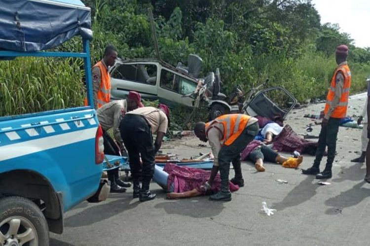 One dead, four injured in Lagos/Ibadan expressway accident