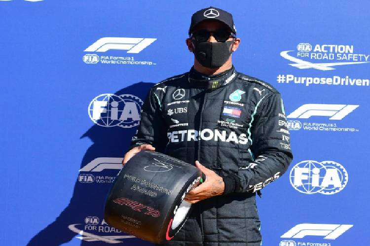 Italian Grand Prix: Lewis Hamilton sets fastest-ever lap to claim Pole position