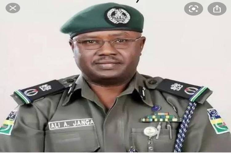 Police foil robbery attack in Sokoto, residents allegedly kill one suspect