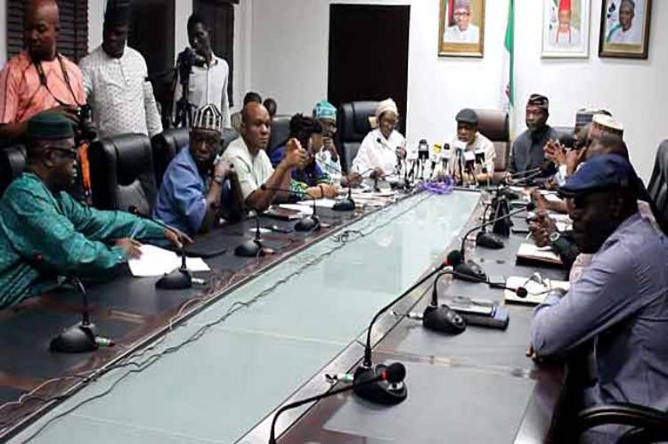 FG ,Organised labour resume talks over increase in pump price, electricity tariff