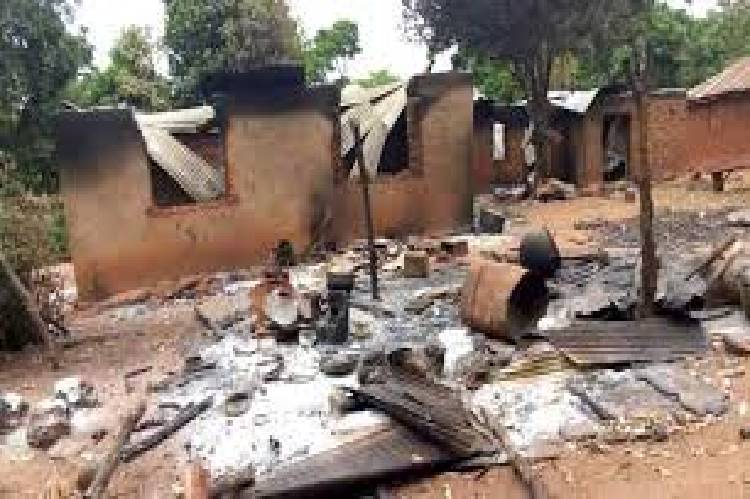 Bandits kill 4, raze houses in Kajuru LGA, Kaduna