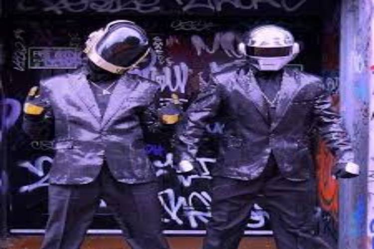French dance group, Daft Funk, calls time on their careers