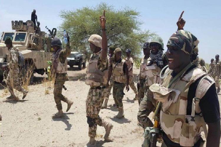 Nigerian Army nabs 13 suspected terrorists in Kano