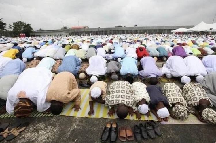 Police ban use of Sachet water at Eid praying ground in Ilorin