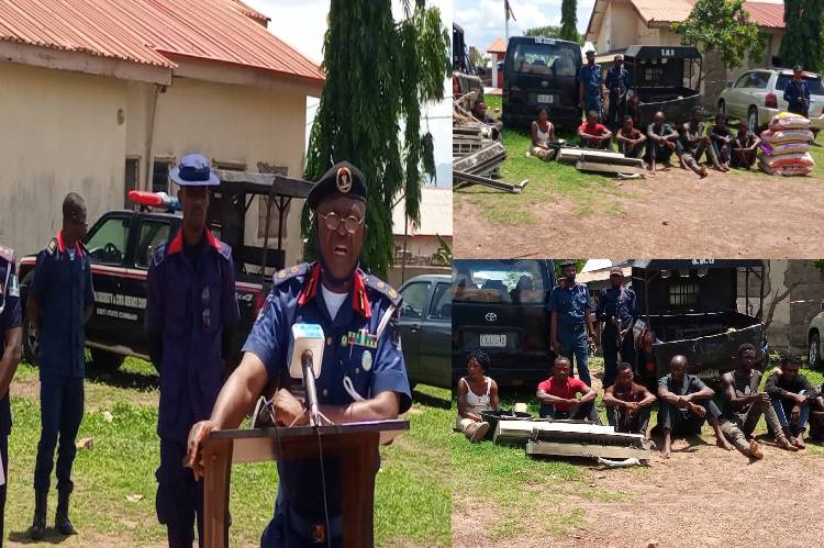 Ekiti: NSCDC parades 21-year old for sharing girlfriend’s nude pictures online, other suspected criminals