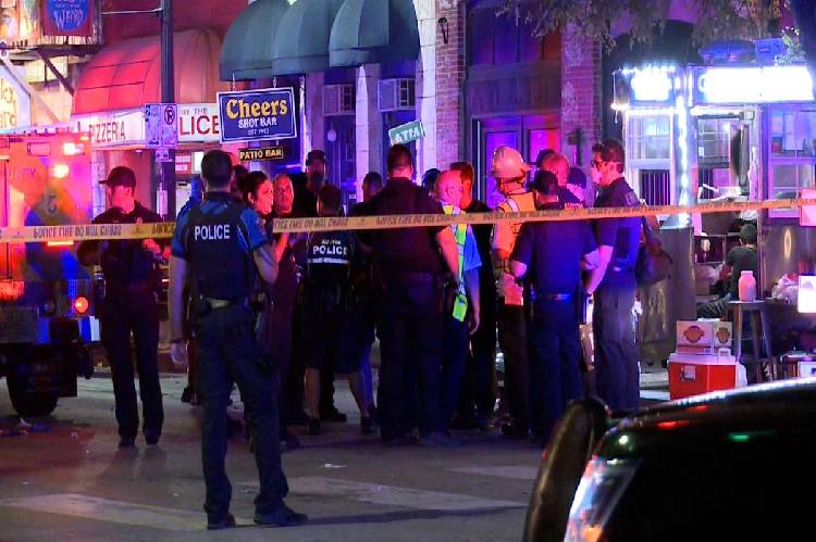Downtown  shooting in Austin, Texas leaves at least fourteen persons injured