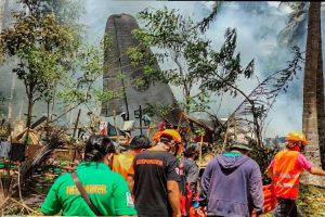 Philippines military plane crash