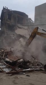 current news on building collapse