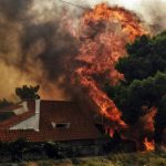 Latest news about Thousands flee homes in Anthens as wildfire rages in heat waves