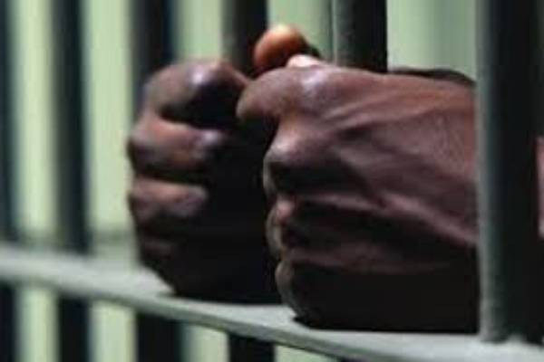 Jail break in Oyo, as Gunmen attack Abolongo prison, free all inmates