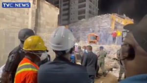 Governor Sanwo-Olu visits site of collapsed building at Ikoyi