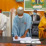 Bagudu signs N189.2 bn 2022 budget, set to release N4bn for payment of gratuities