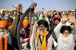 Indian farmers suspend yearlong protests, farm leaders to hold review meet Jan 15, 2022