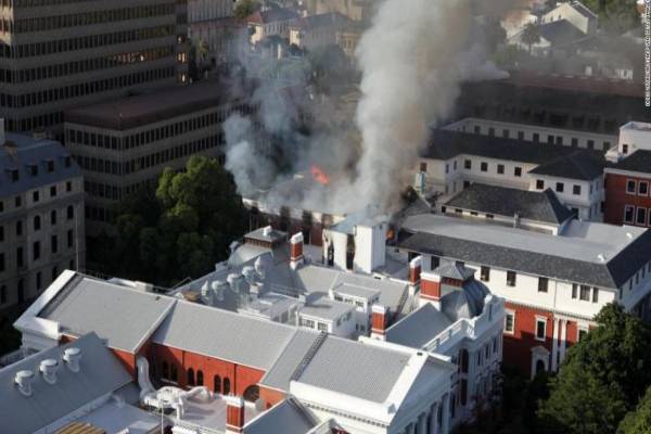 Fire destroys part of South Africa’s Parliament