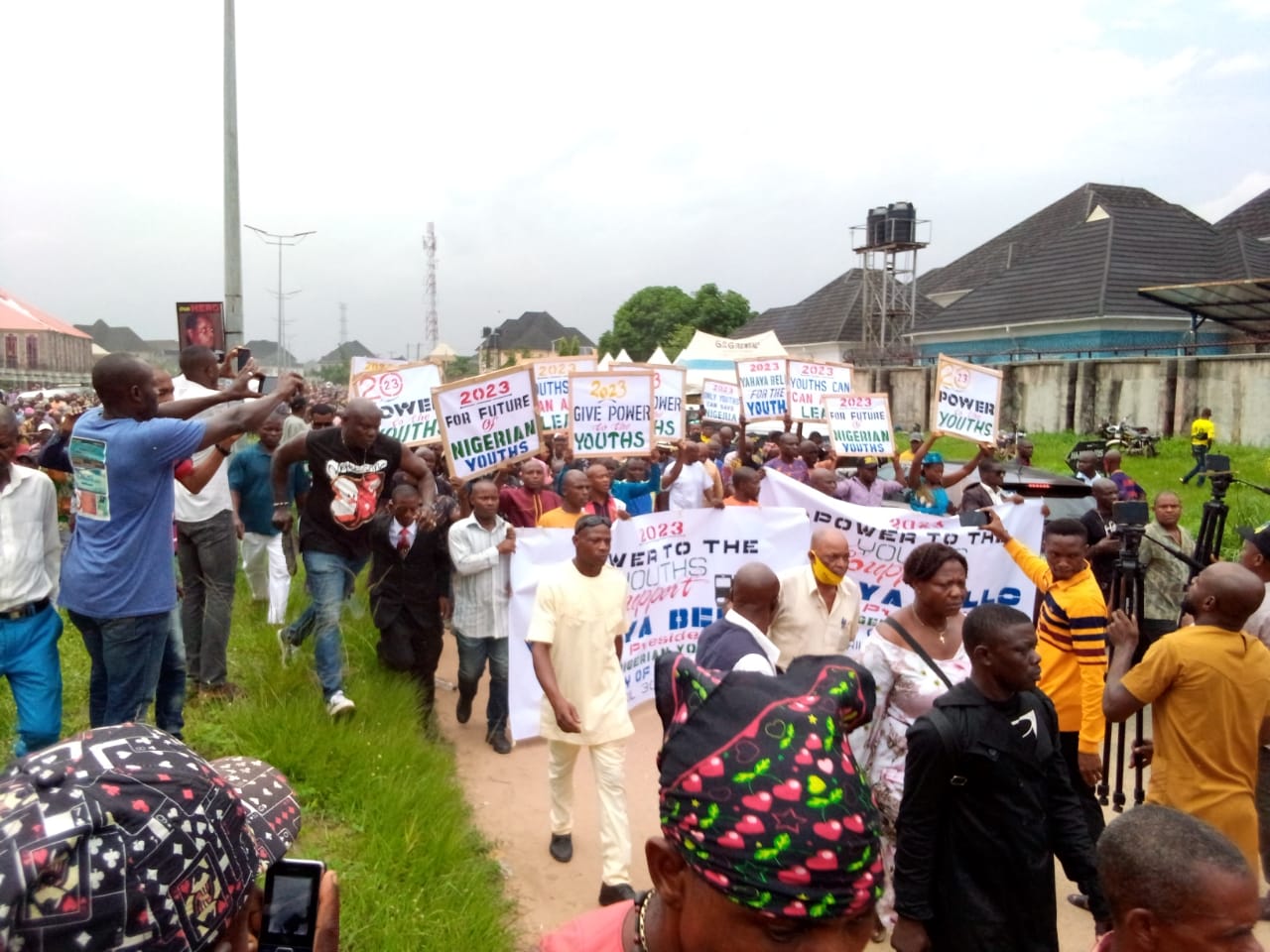 2023 Presidency: MASSOB leader, Uwazurike leads thousands of youths in solidarity march for Yahaya Bello