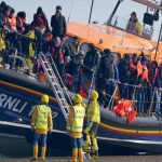 Hundreds of migrants, asylum seekers resume UK Channel crossing