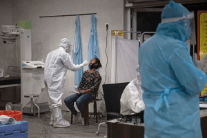 Covid-19: Vietnam reports over 400 new cases