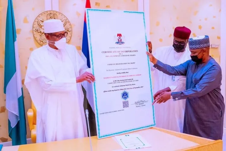 Buhari unveils NNPCL, firm to expand retail outlets to 1,500 units