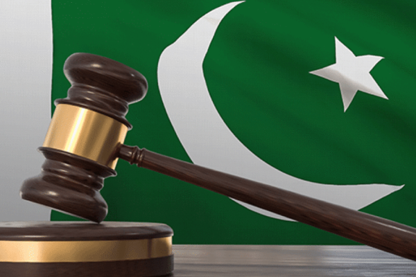 Court orders release of news executive facing sedition charges in Pakistan