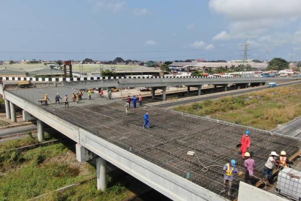 Lagos to Divert Traffic on Lagos/Badagry Expressway
