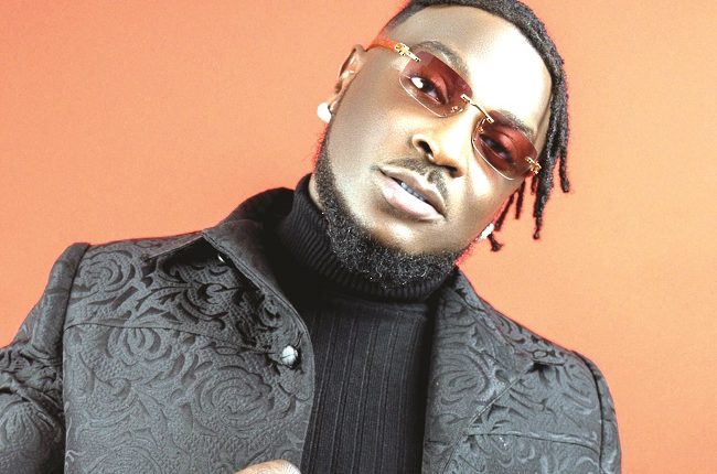 Peruzzi gets legal notice over failure to perform at wedding