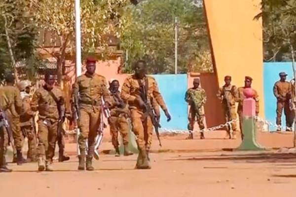 Heavy gunfire, soldiers on the streets in Burkina Faso capital