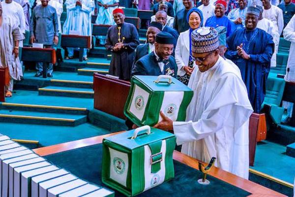 President Buhari to present 2023 Budget on Friday