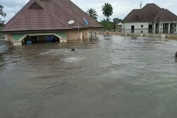 Flood victims in Bayelsa lament non availability of government aid