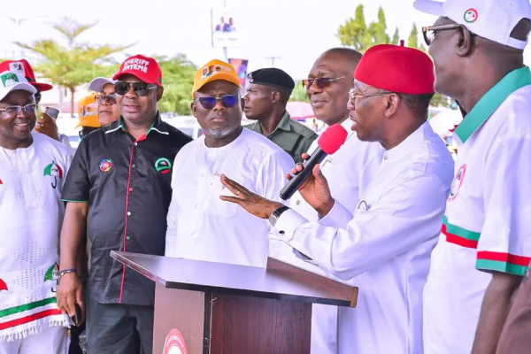 2023:Okowa inaugurates campaign council in Delta, urges stronger ties