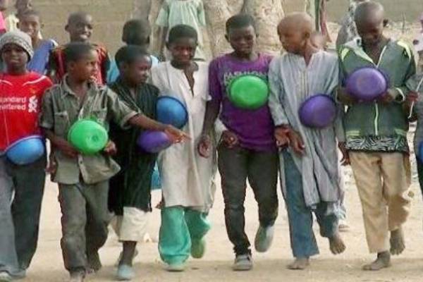 Yobe Government distributes Relief Materials to Almajirais, Islamic Teachers