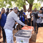 Decsion 2023: Gov Ortom, Wife cast vote, commend INEC for peaceful process