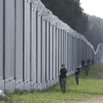 Poland set to deploy 10,000 troops to guard border with Belarus