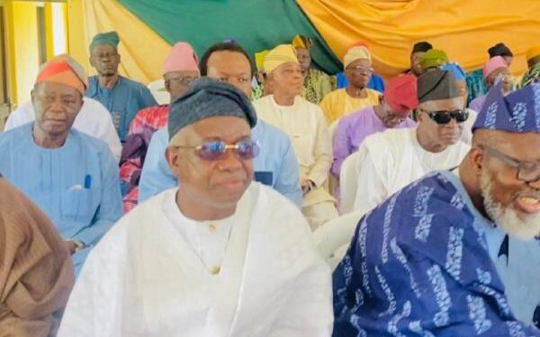 APC Vows To Reclaim Oyo In 2027, Charges Members On Mobilisation